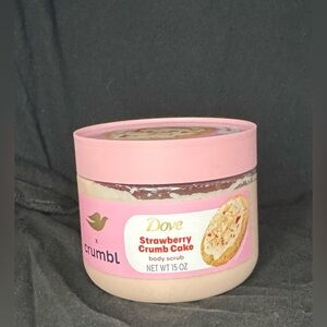 DOVE x CRUMBL Strawberry Crumb Cake Body Scrub!